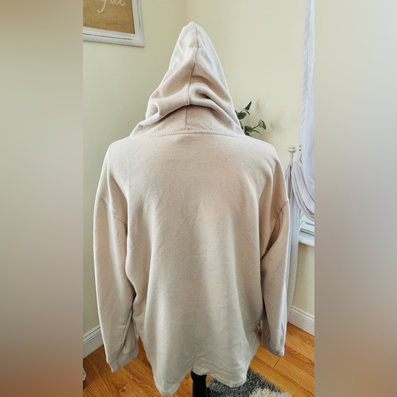 Women’s Oatmeal and Leopard Print VS PINK Hoodie - Picture 4 of 6